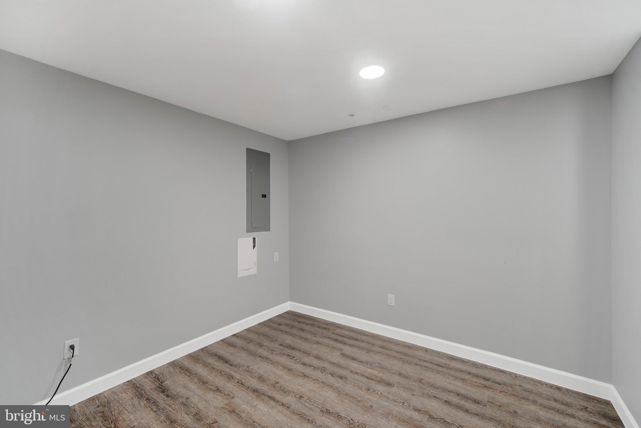 FIELDCREST - Residential