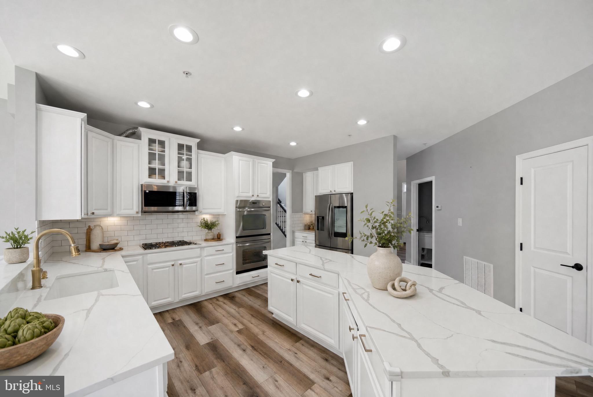 FIELDCREST - Residential