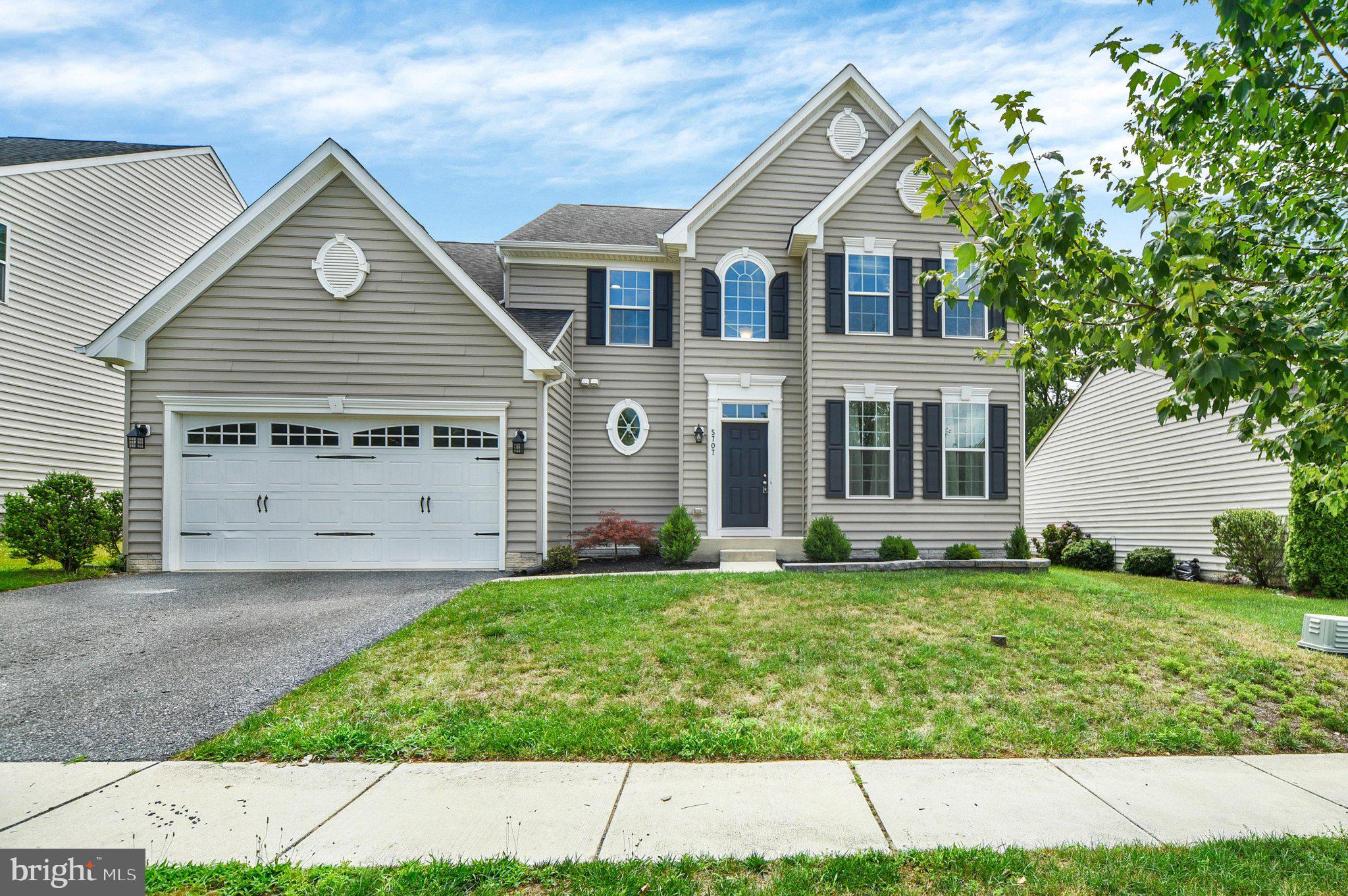 FIELDCREST - Residential