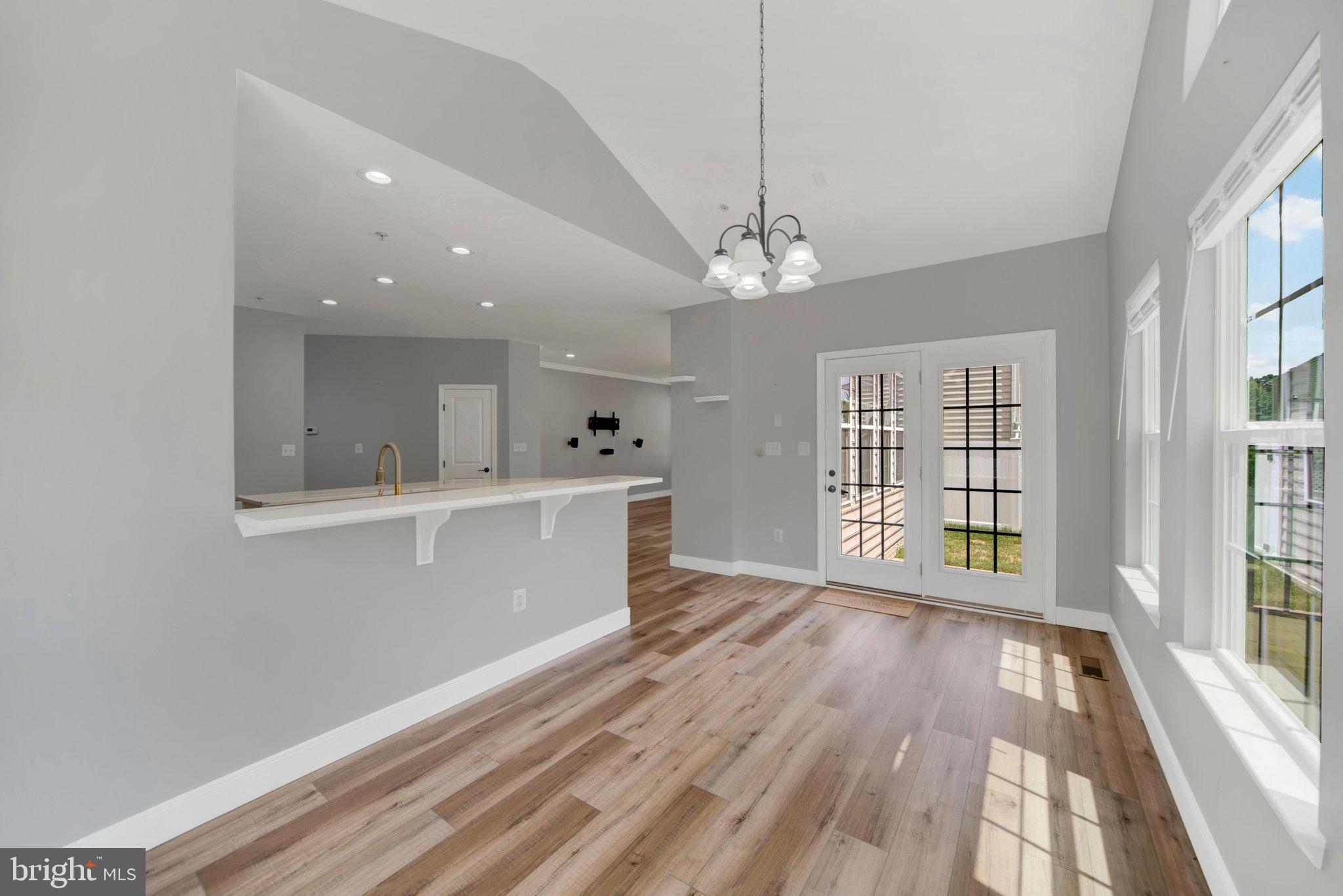FIELDCREST - Residential