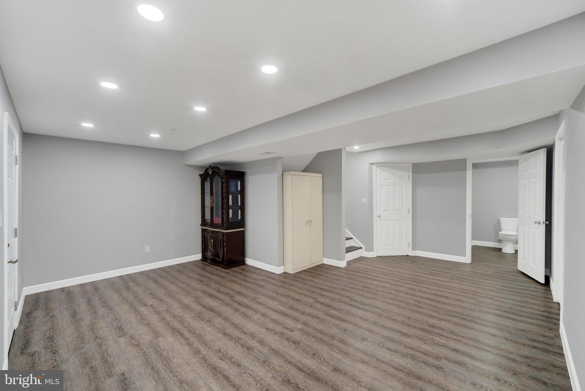 FIELDCREST - Residential