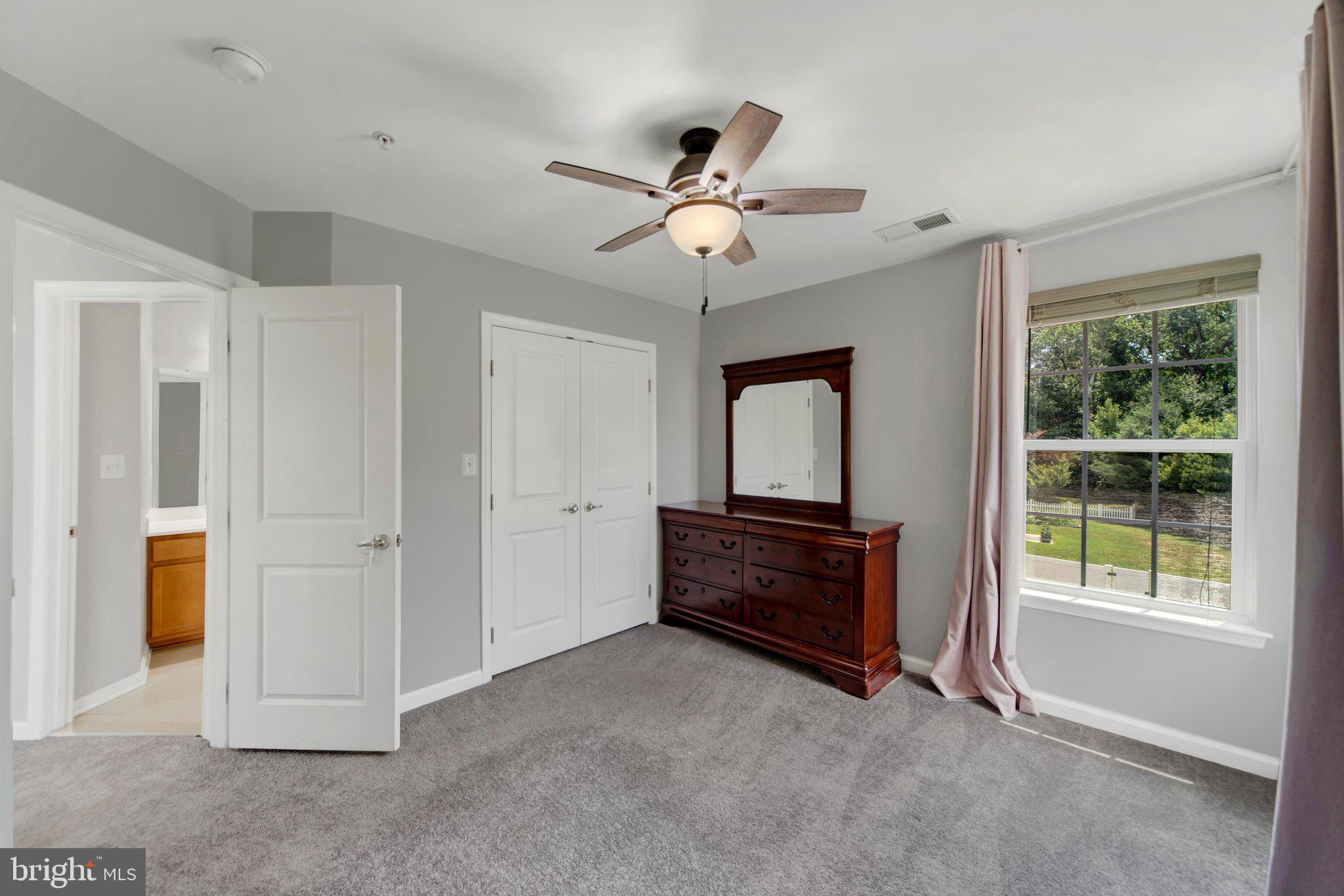 FIELDCREST - Residential