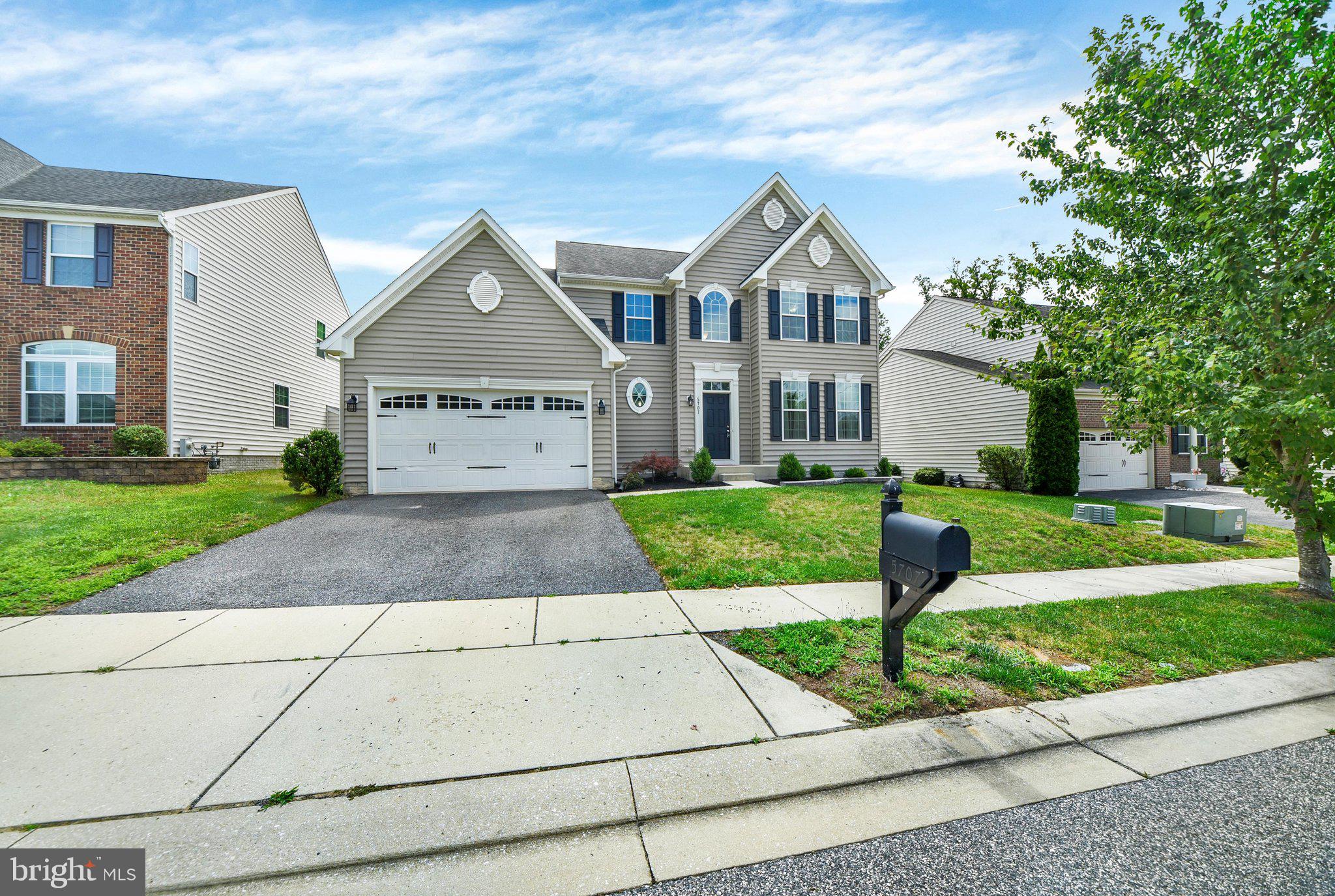 FIELDCREST - Residential