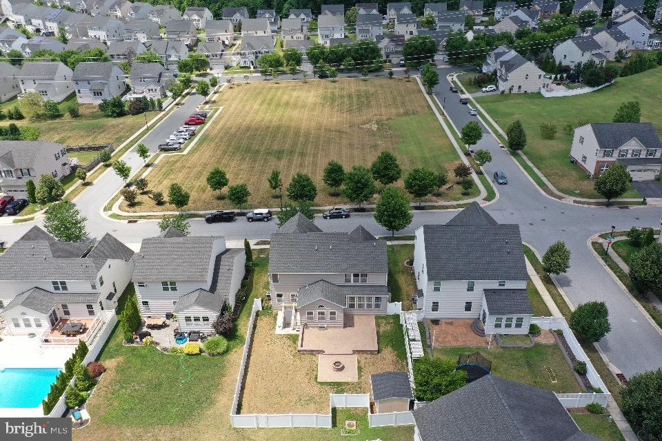 FIELDCREST - Residential