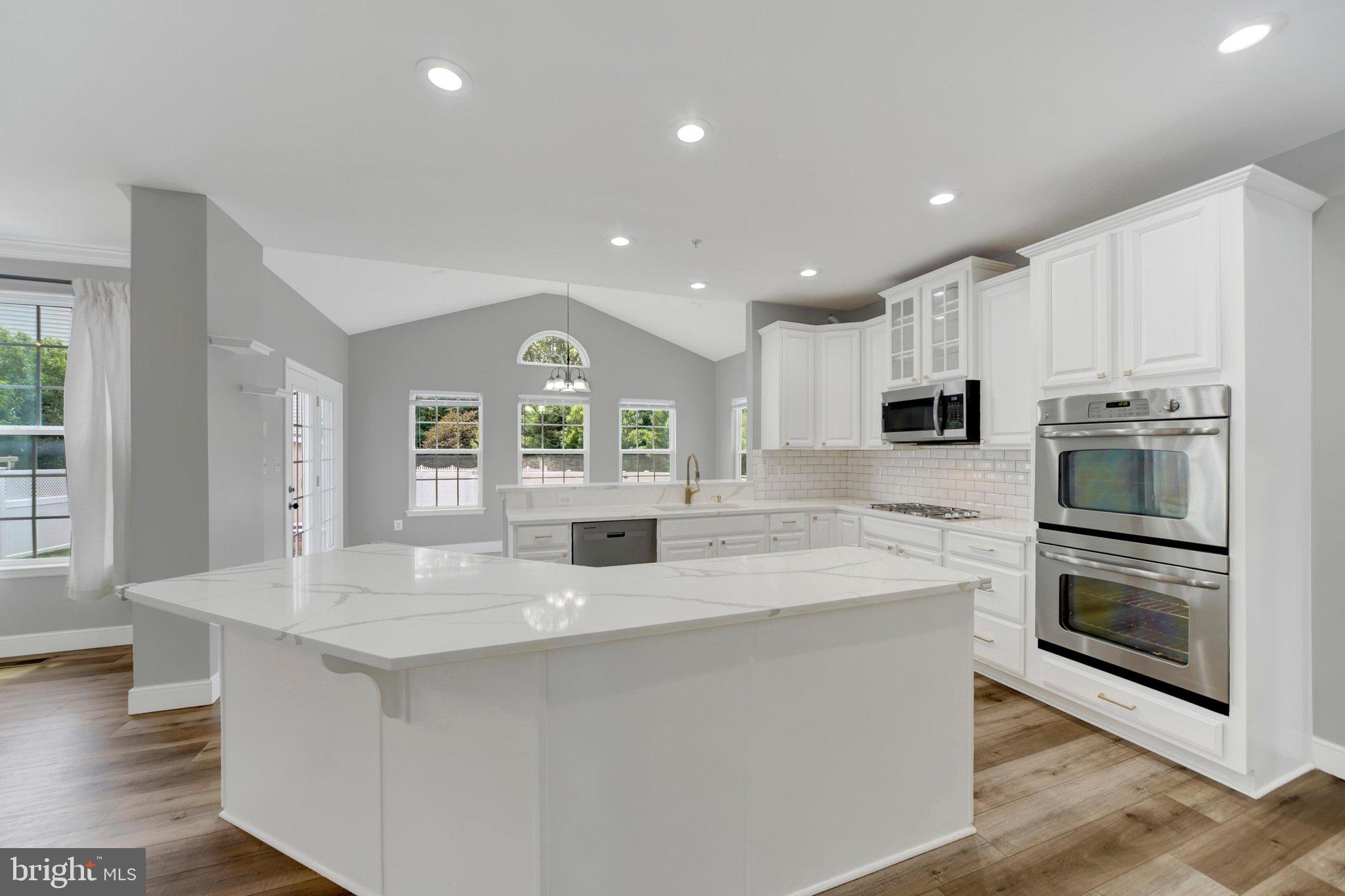 FIELDCREST - Residential