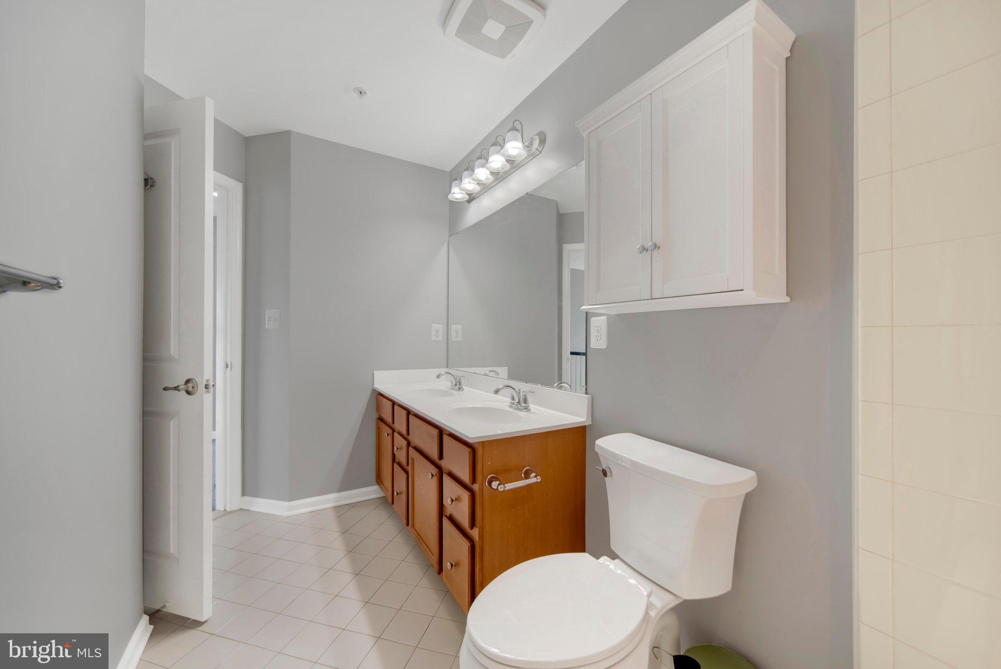 FIELDCREST - Residential