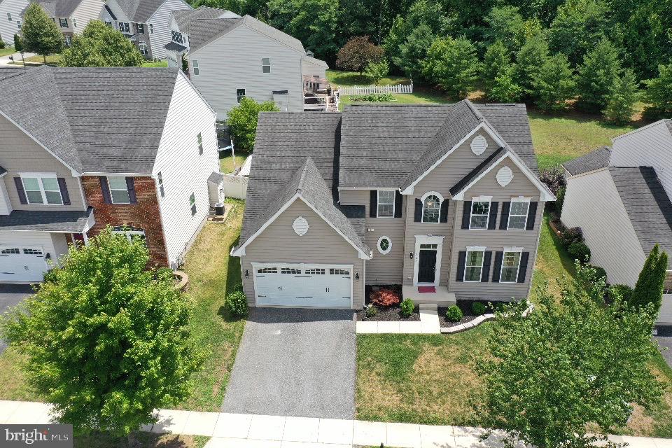 FIELDCREST - Residential