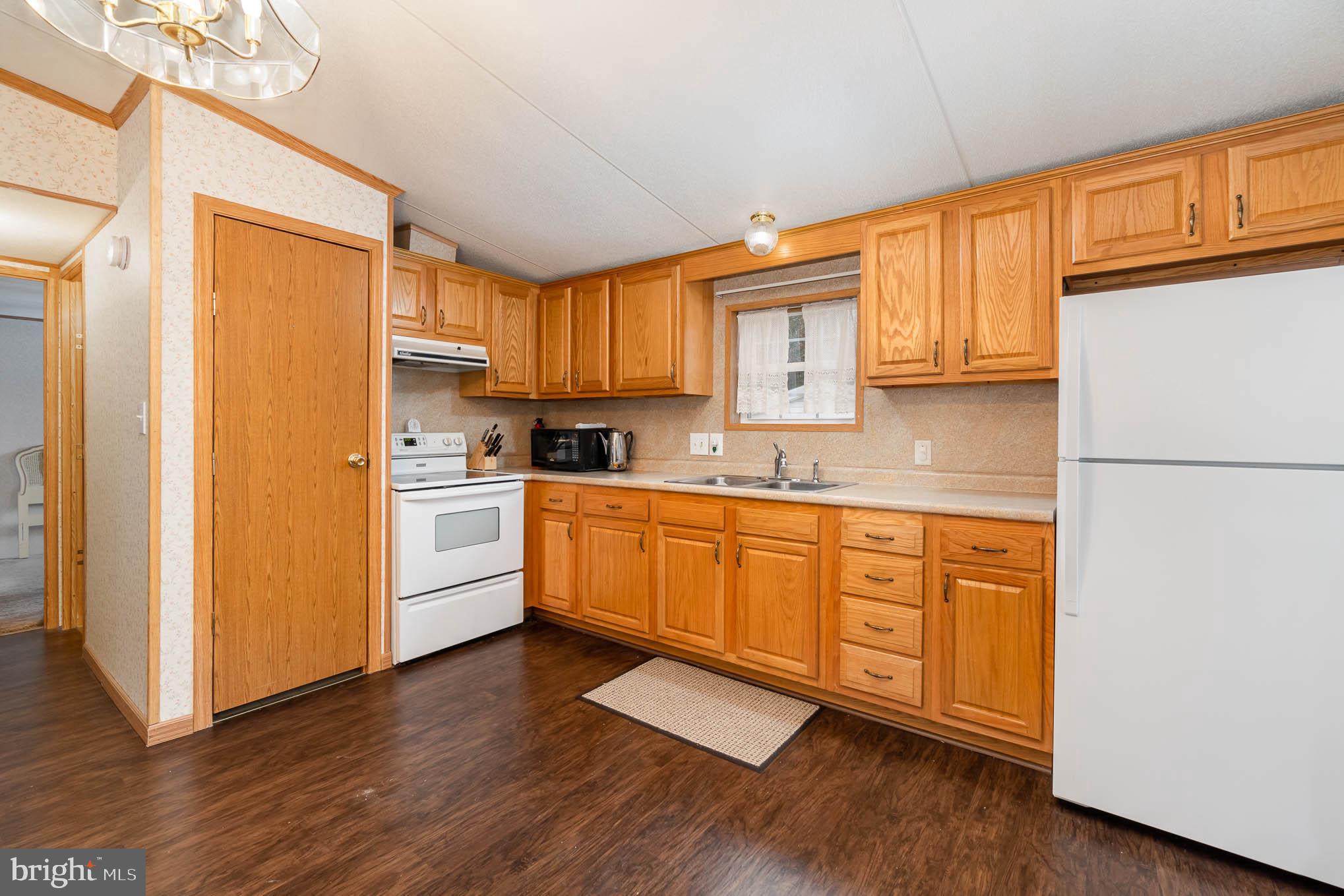 PHEASANT RIDGE MHP - Residential