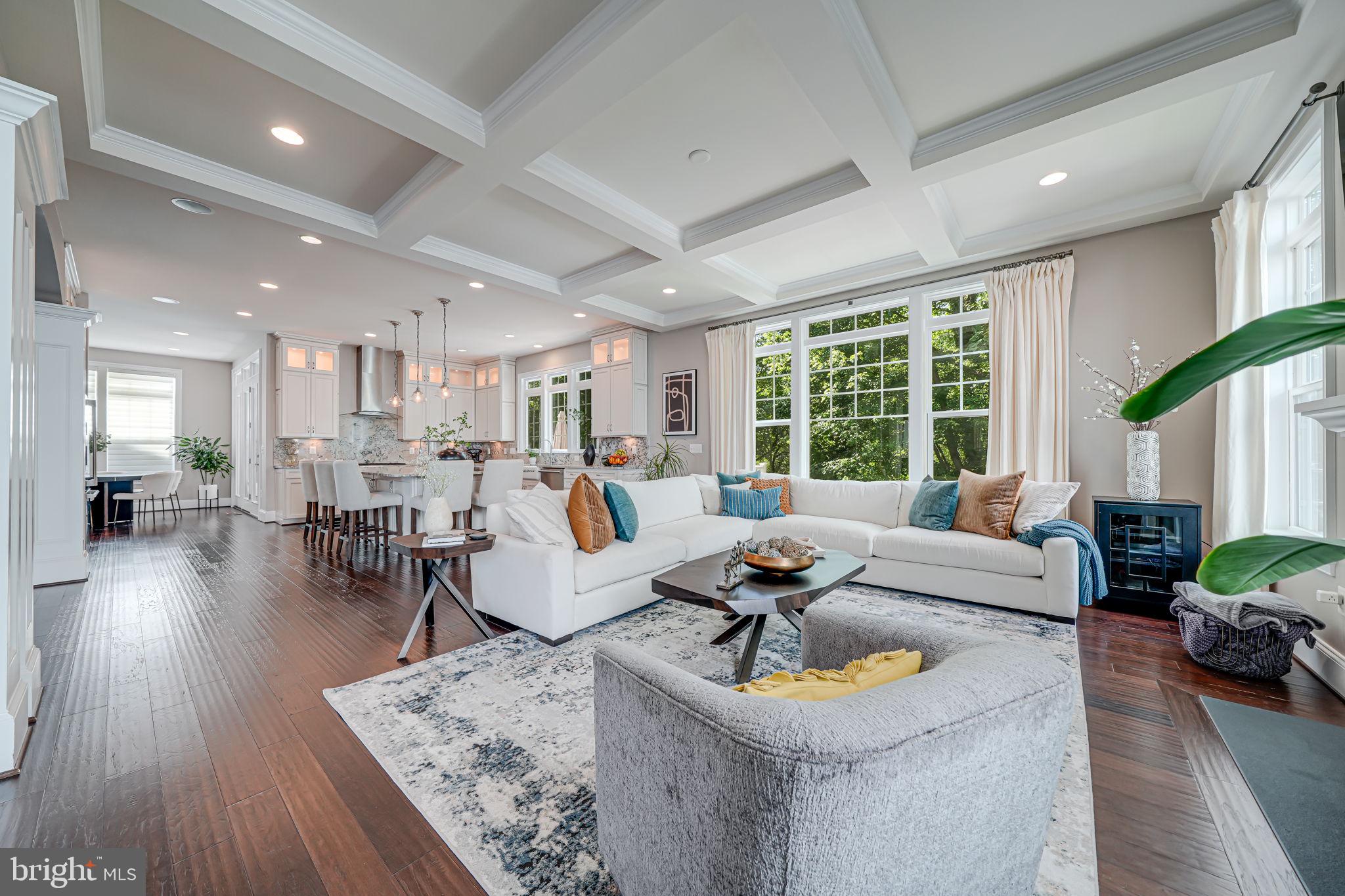MANOR RIDGE - Residential