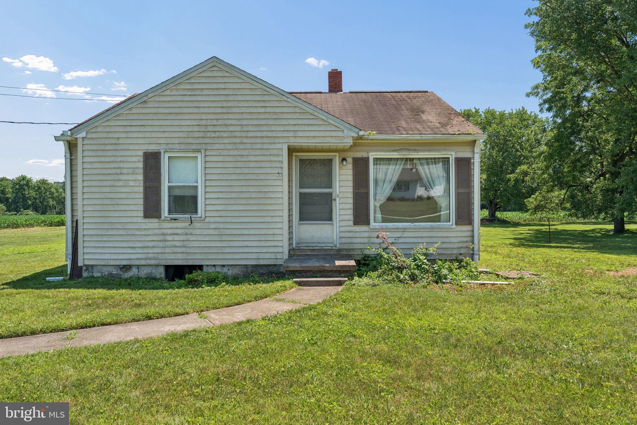 KINGSVILLE - Residential