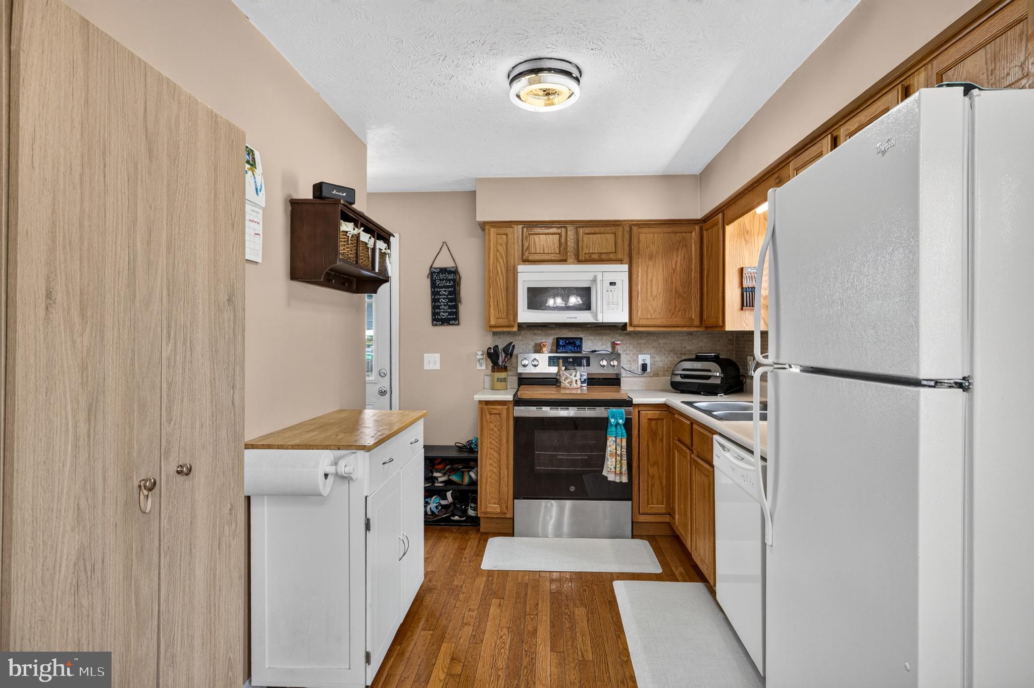 TIMBER HILLS - Residential