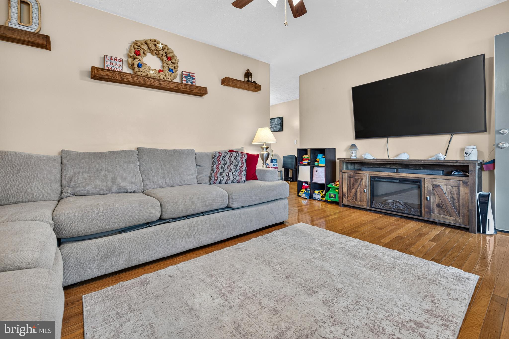 TIMBER HILLS - Residential