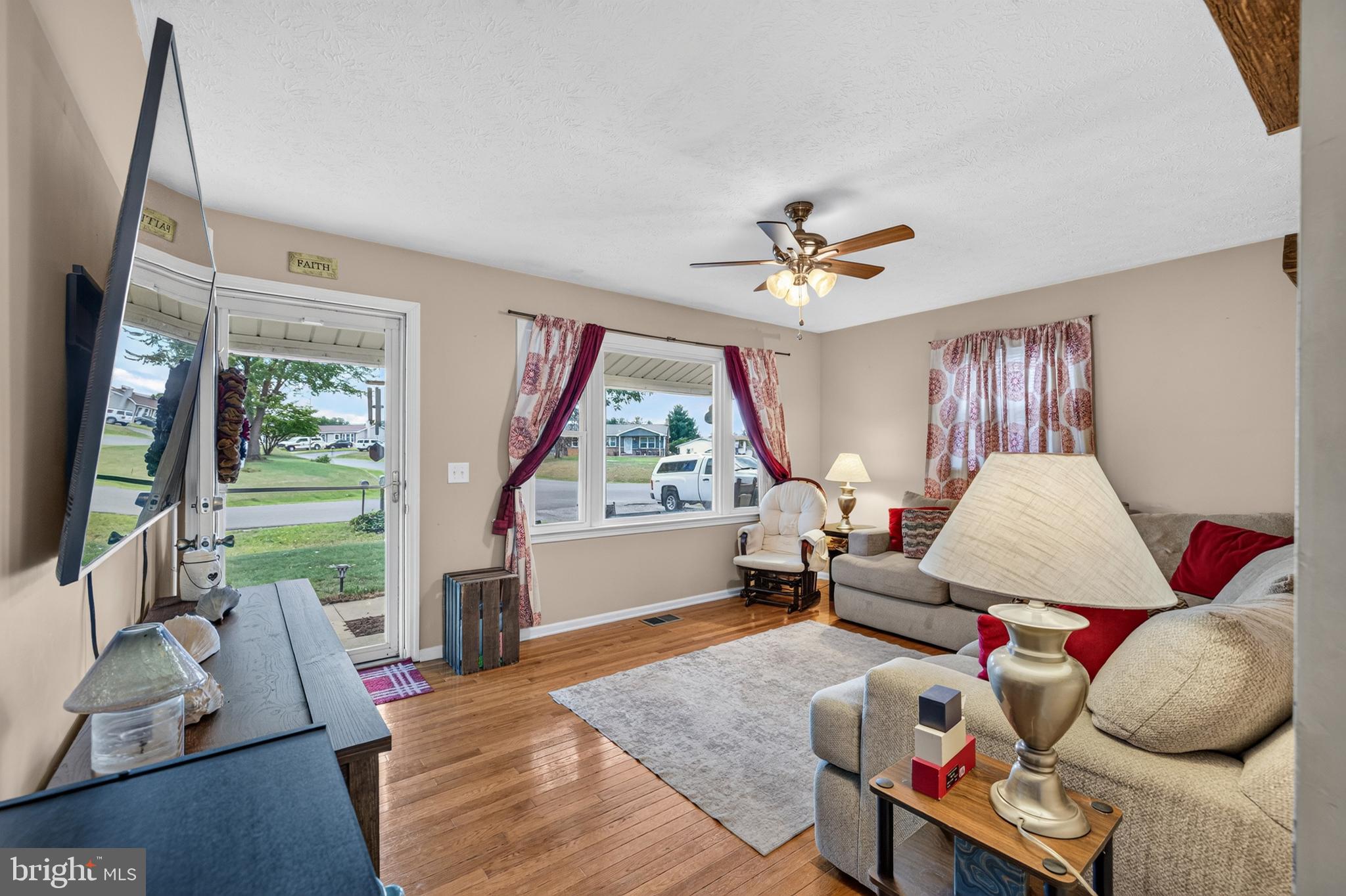 TIMBER HILLS - Residential