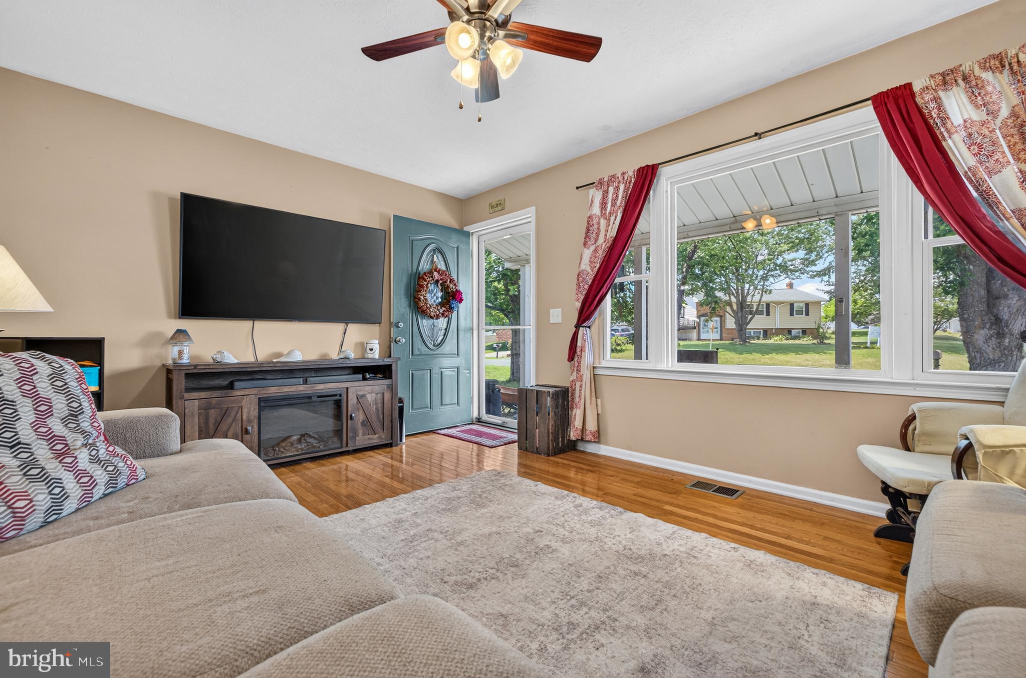TIMBER HILLS - Residential