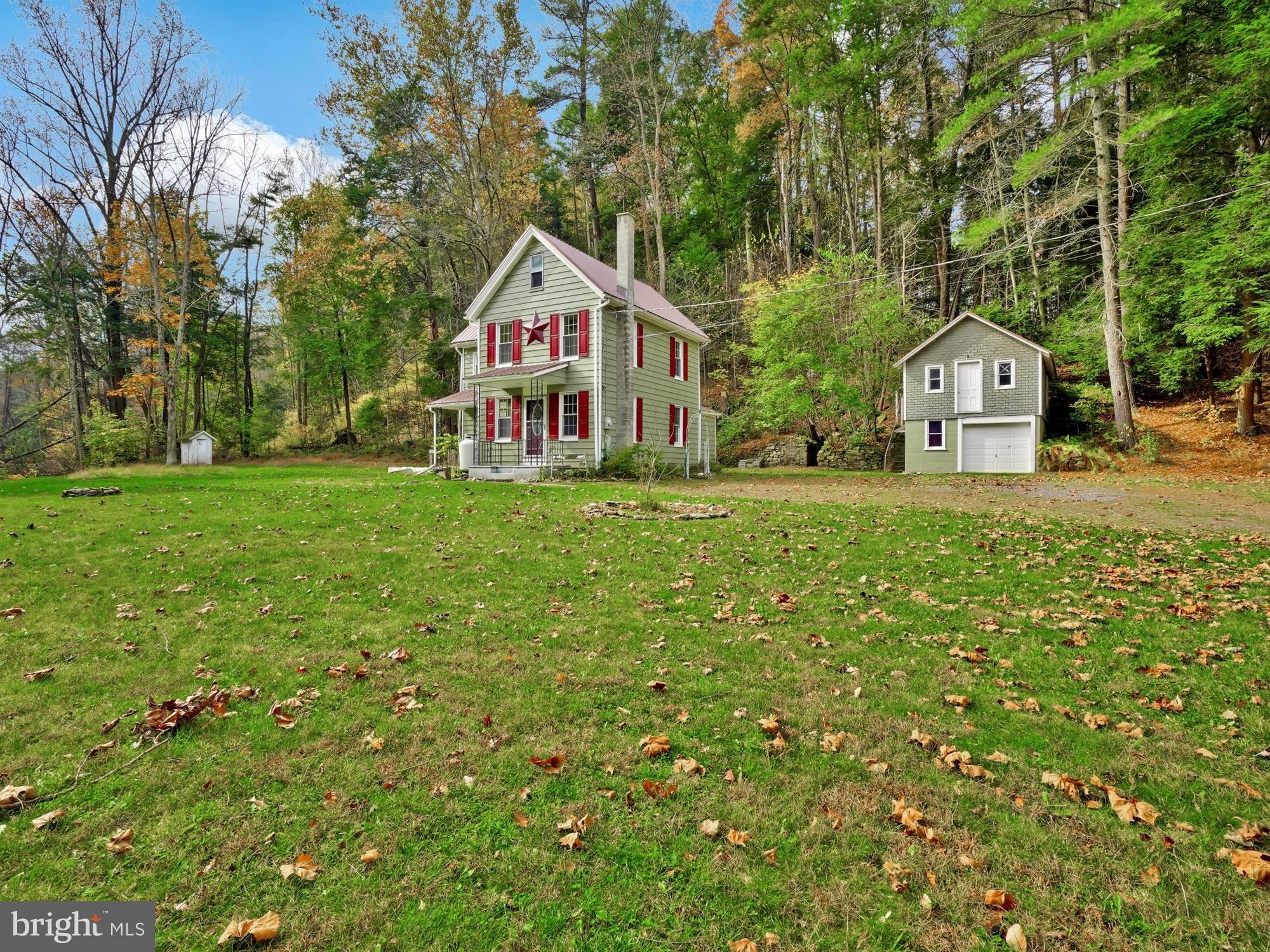 PINE GROVE - Residential