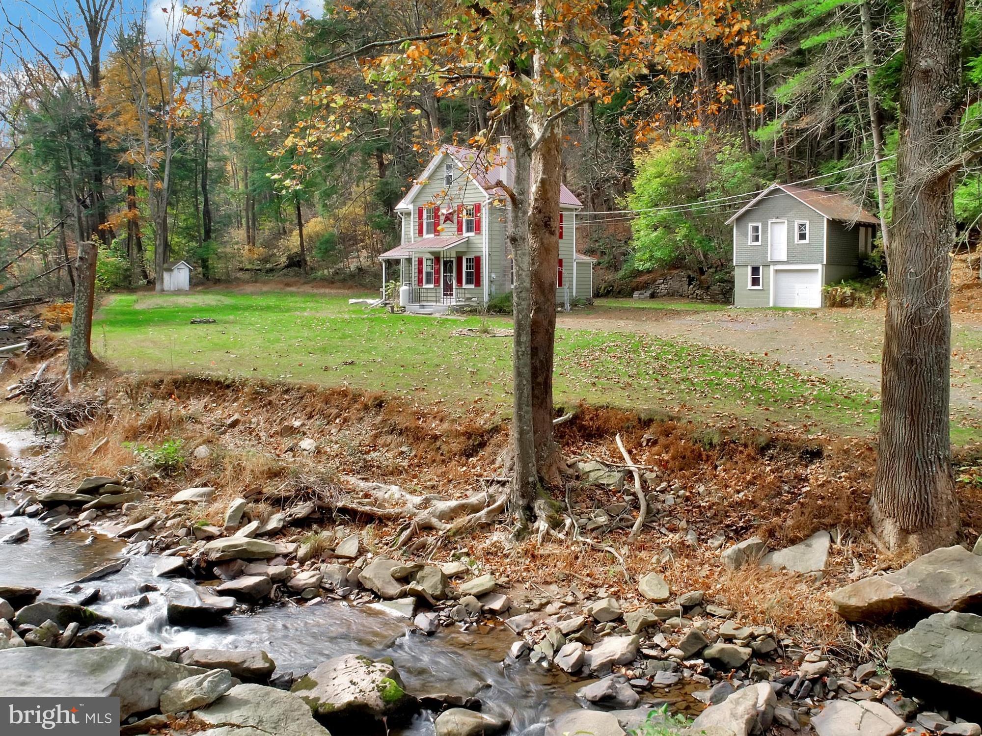 PINE GROVE - Residential