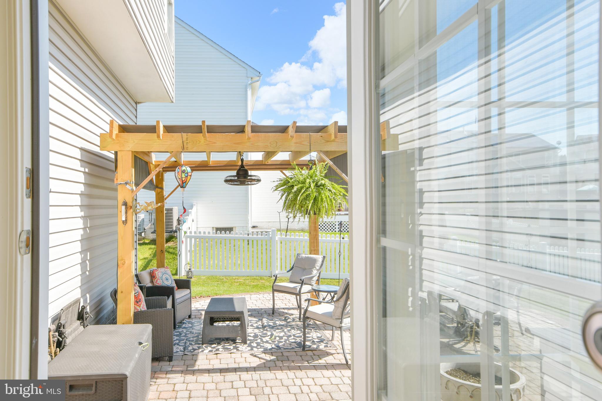 BROOKFIELD - Residential