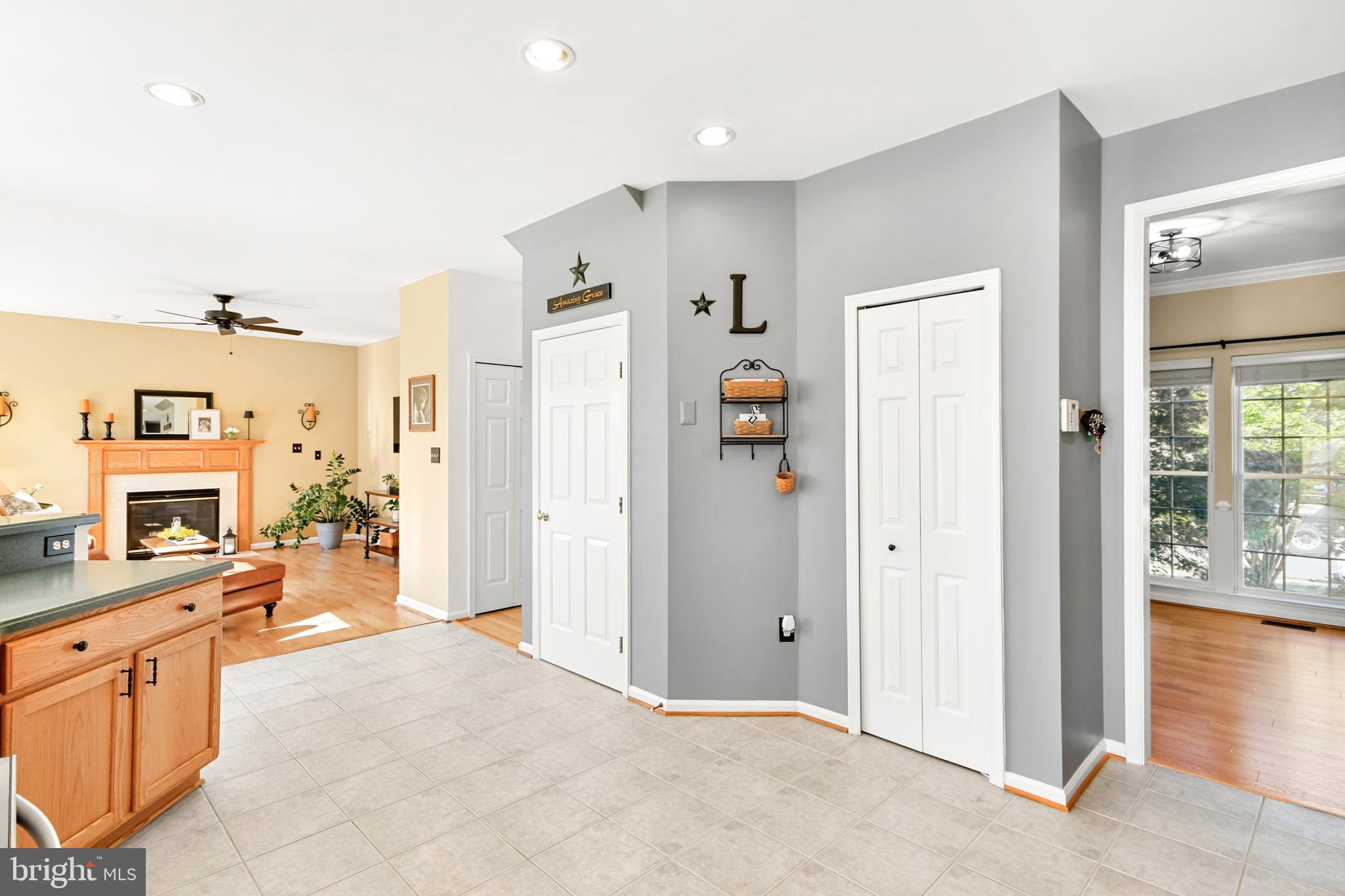 BROOKFIELD - Residential