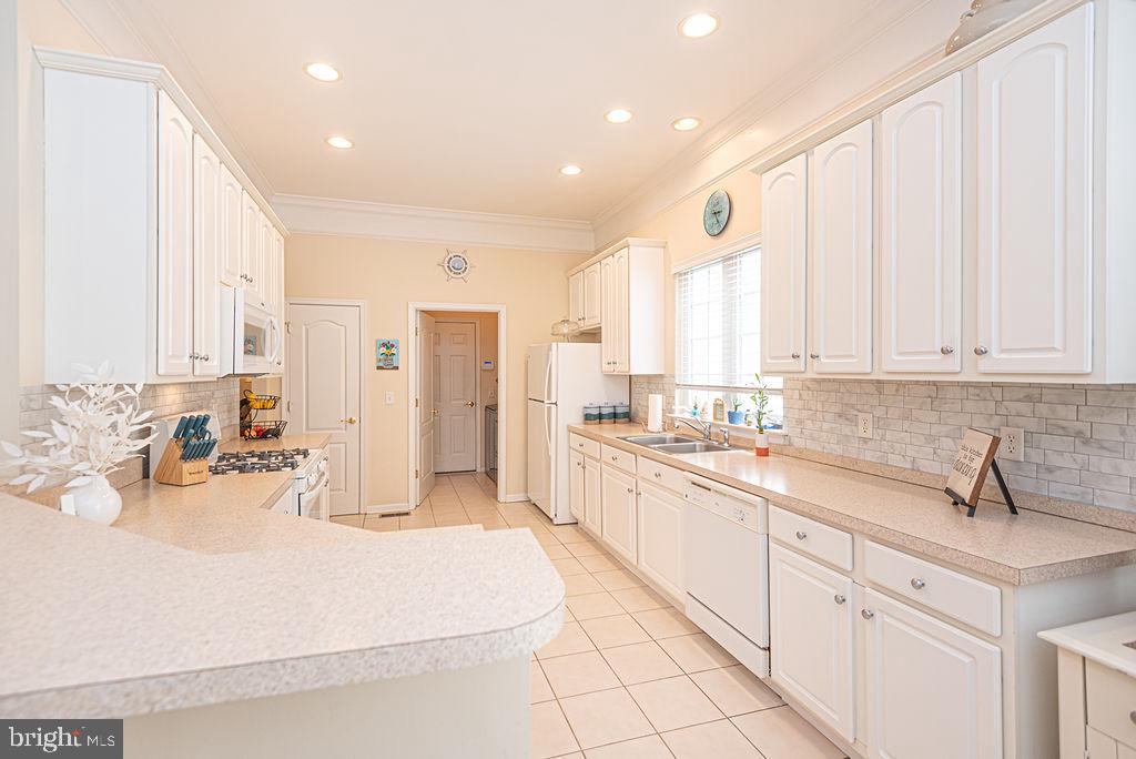 OCEAN PINES - THE PARKE - Residential
