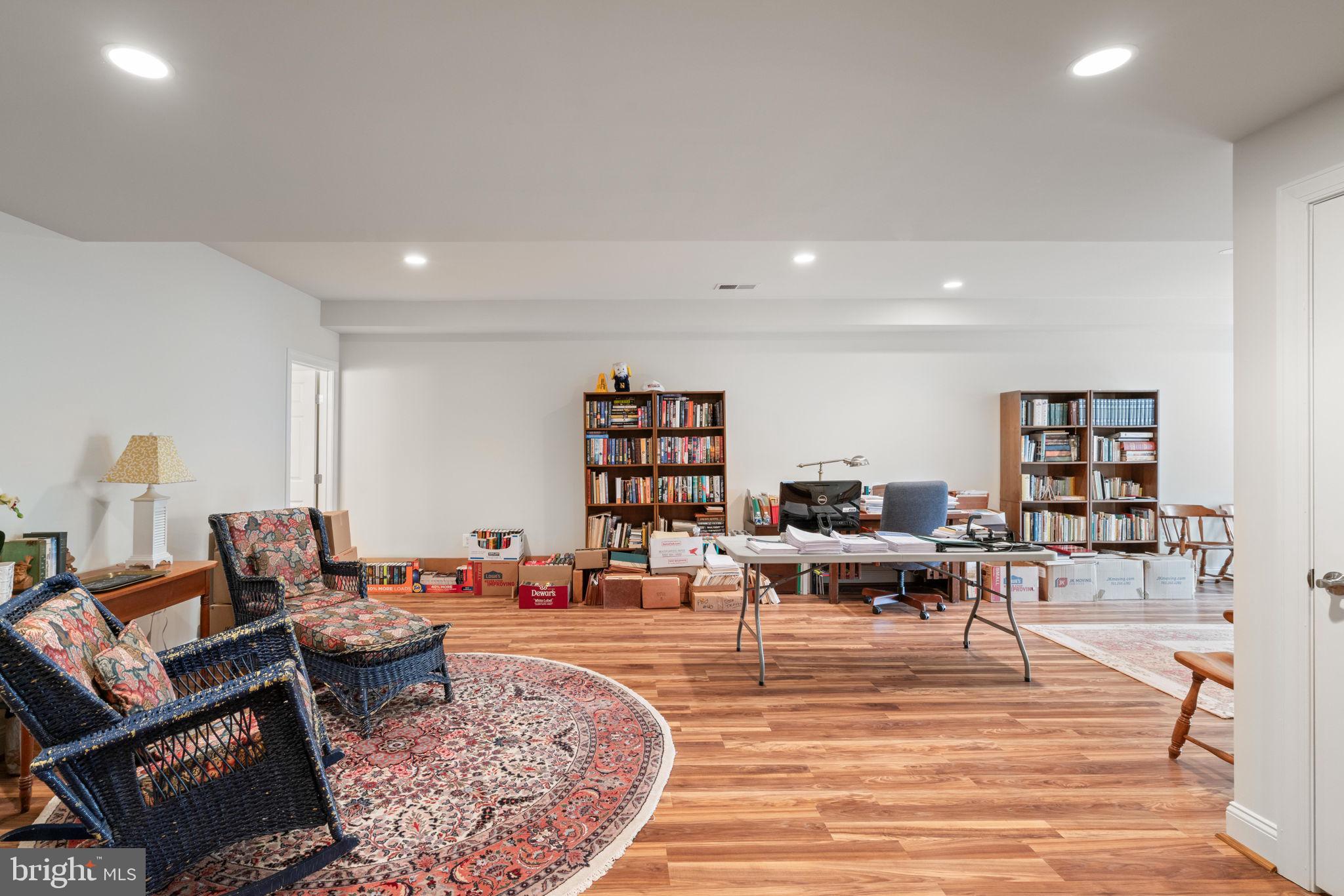 REGENCY AT ASHBURN - Residential