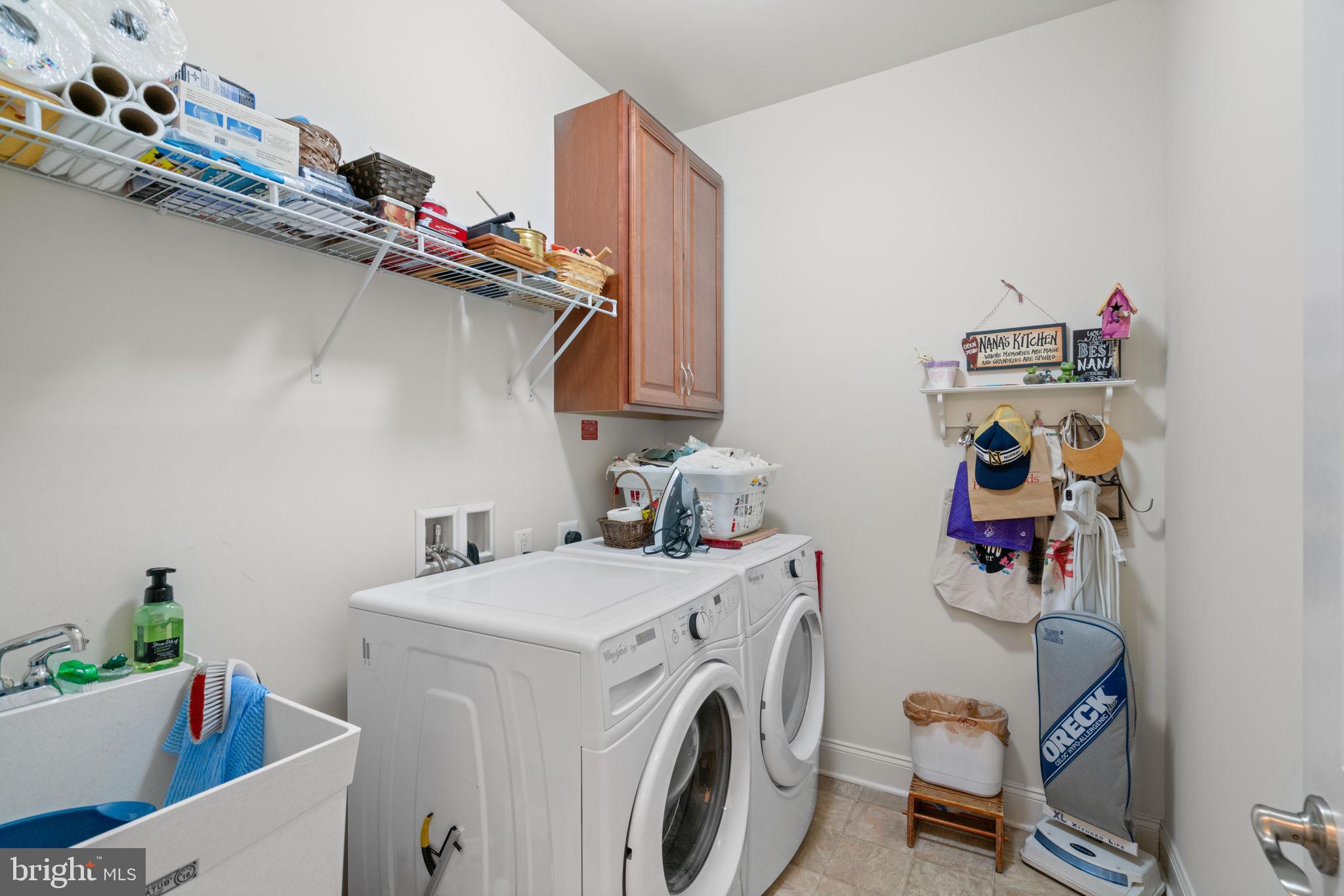 REGENCY AT ASHBURN - Residential