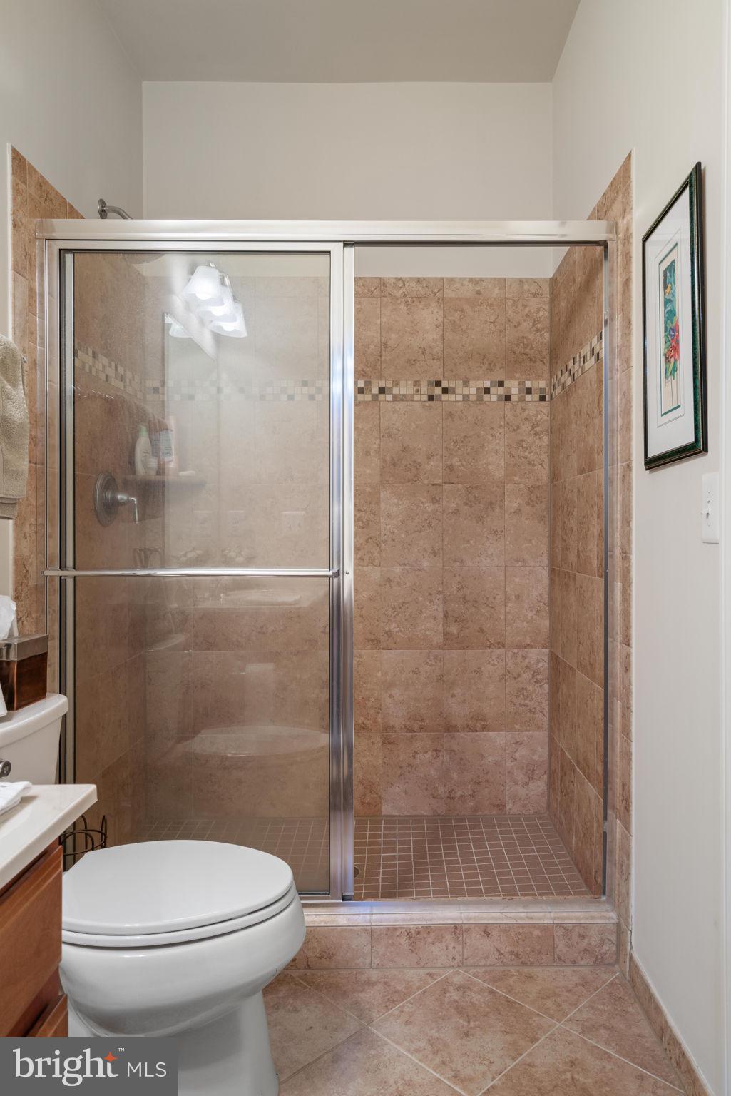 REGENCY AT ASHBURN - Residential
