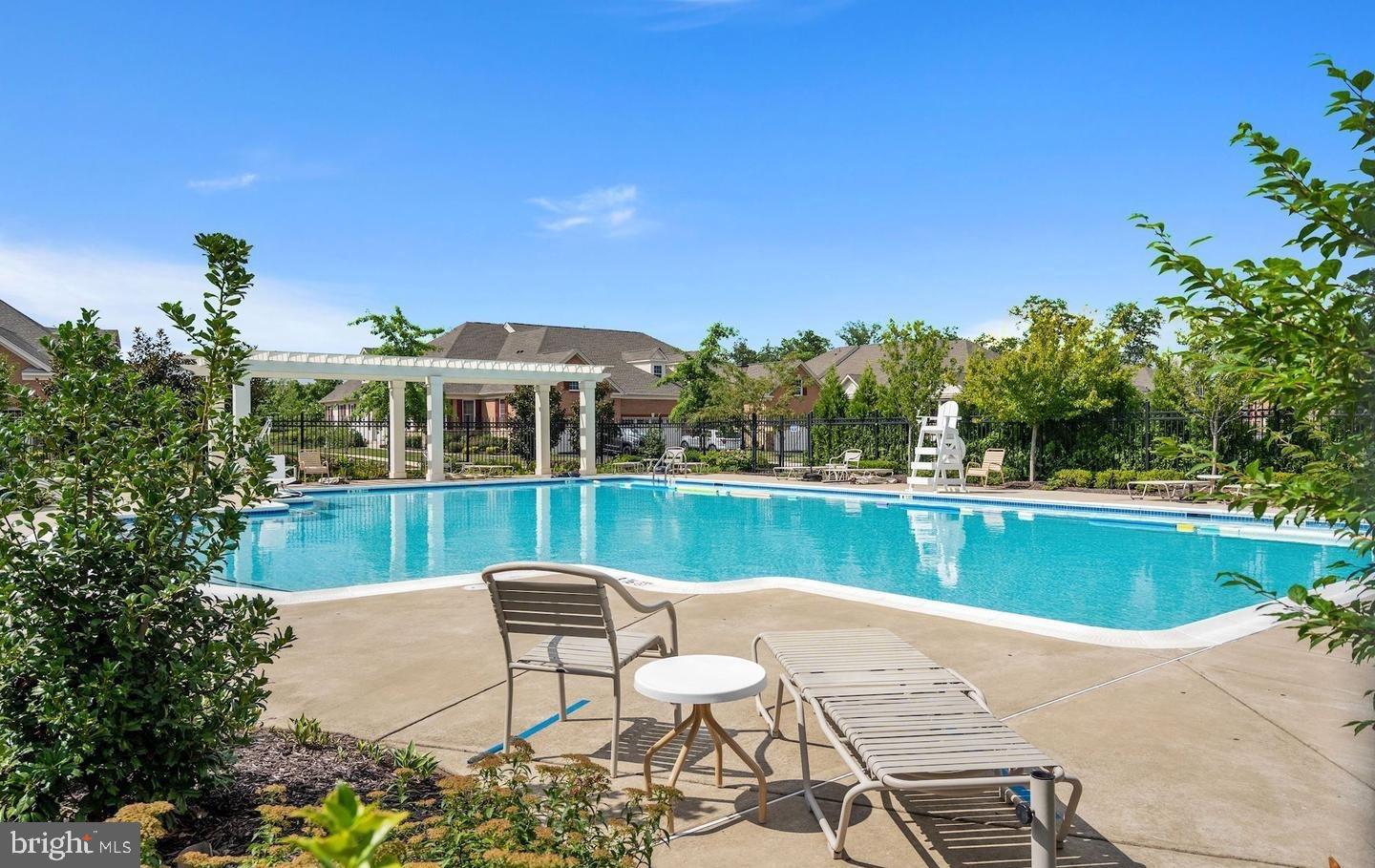 REGENCY AT ASHBURN - Residential