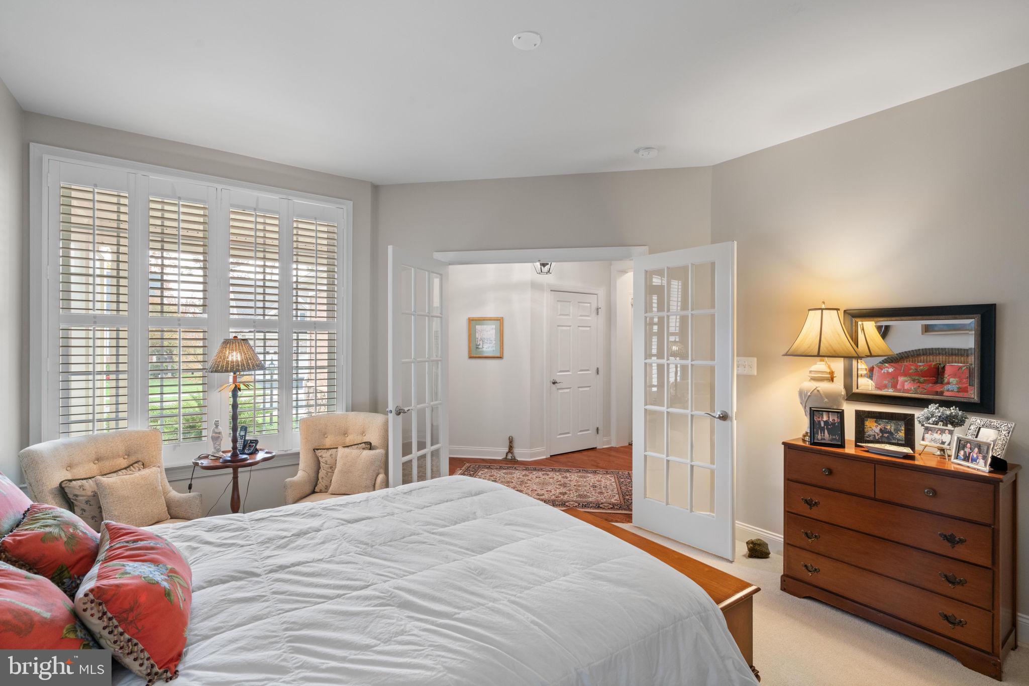 REGENCY AT ASHBURN - Residential