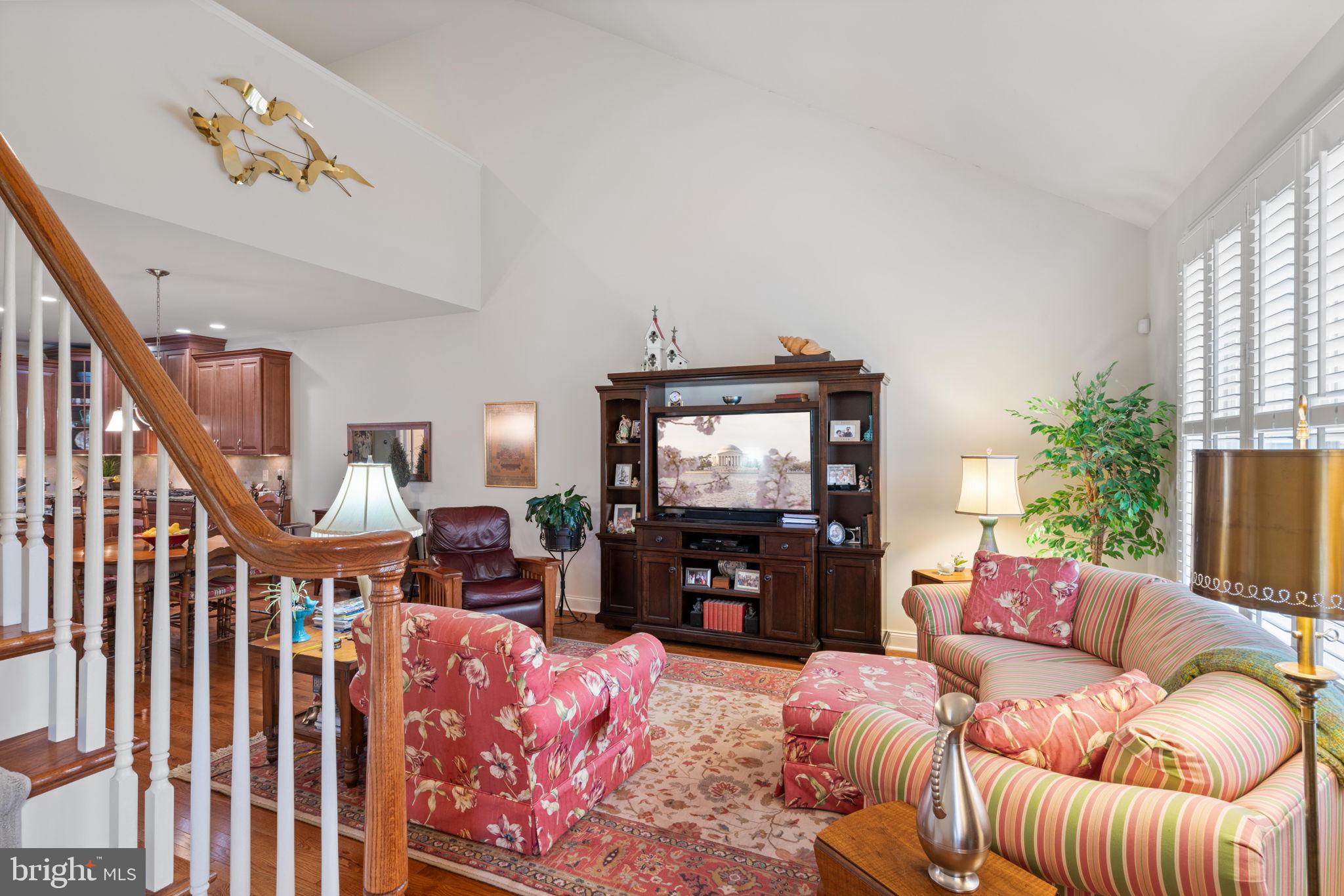 REGENCY AT ASHBURN - Residential
