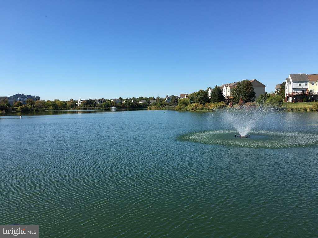 REGENCY AT ASHBURN - Residential