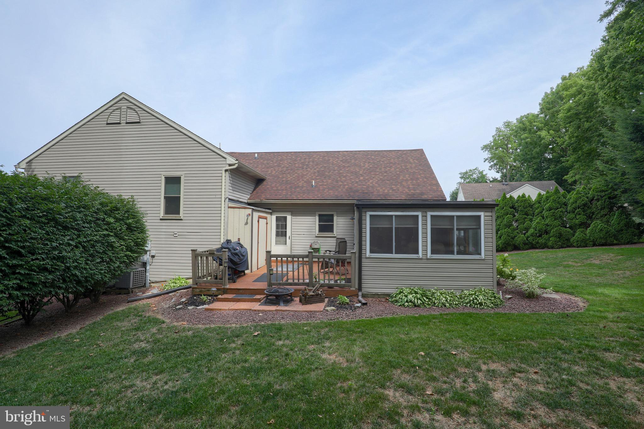 EPHRATA - Residential
