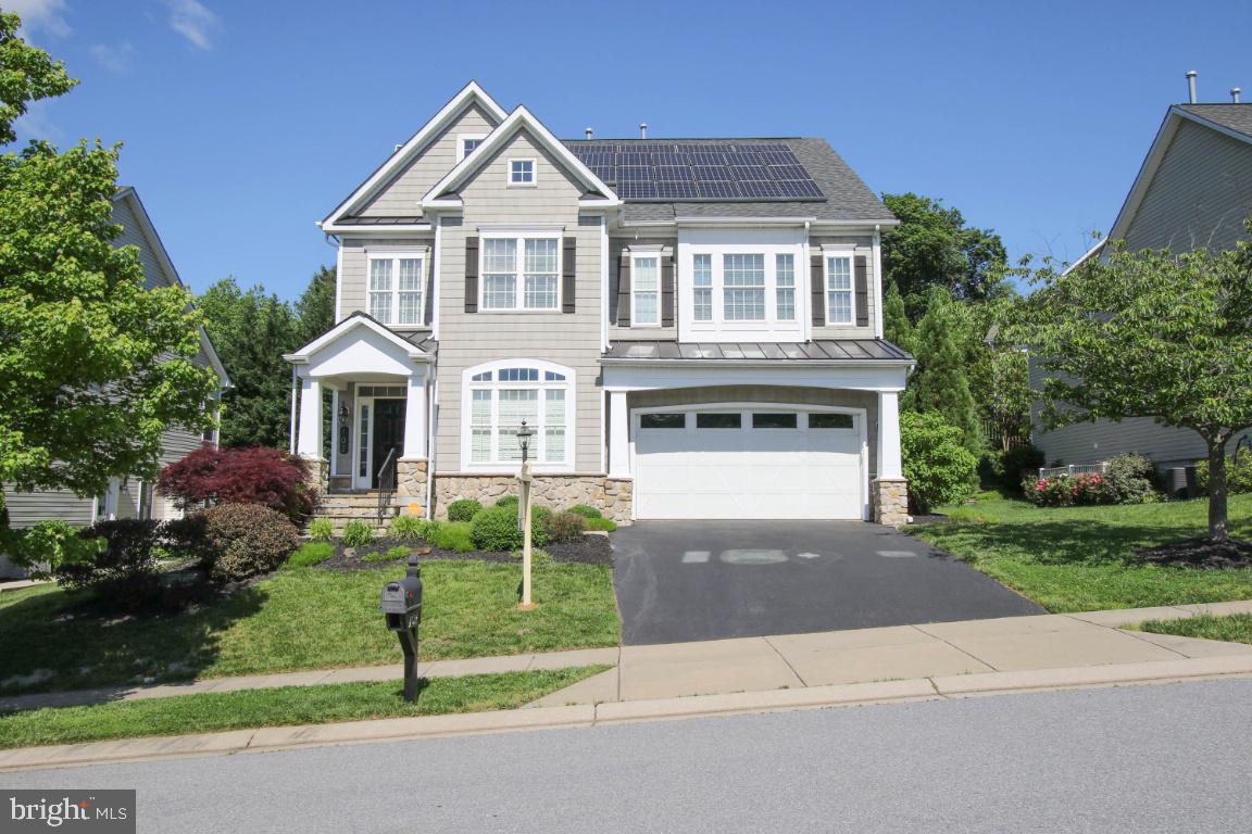 STUNNING COLONIAL...PREPARED TO BE IMPRESSED!   LARGE 6 BEDROOM HOME WITH 5.5 BATHS MAIN LEVEL TRAY/COFFERED CEILINGS HARDWOOD FLOORS GOURMET KITCHEN BUTLER'S PANTRY GAS FP/MANTLE MUD ROOM UNBELIEVABLE MASTER BEDROOM CLOSET/DRESSING ROOM 2ND FLOOR LAUNDRY ROOM BONUS 3RD LEVEL W/EXERCISE ROOM, FULL BATH & BEDROOM/OFFICE LL FAMILY ROOM THEATRE ROOM W/BAR 2 CAR ATTACHED GARAGE AND FULLY LANDSCAPED LOT!  AMENITIES ABOUND IN THIS BEAUTY!!!!