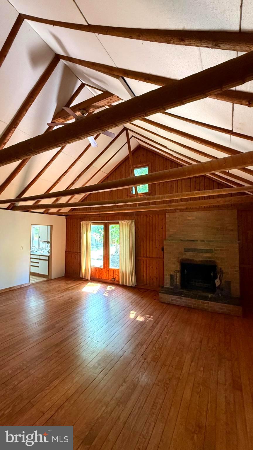 SHANNONDALE - Residential
