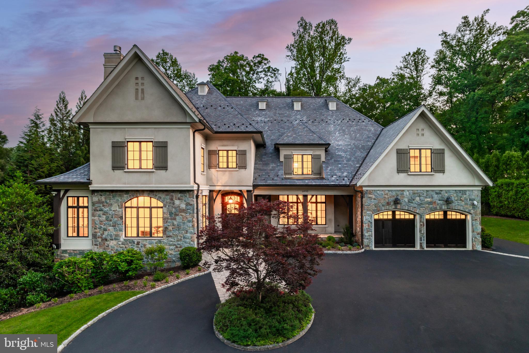 BRADLEY HILLS GROVE - Residential