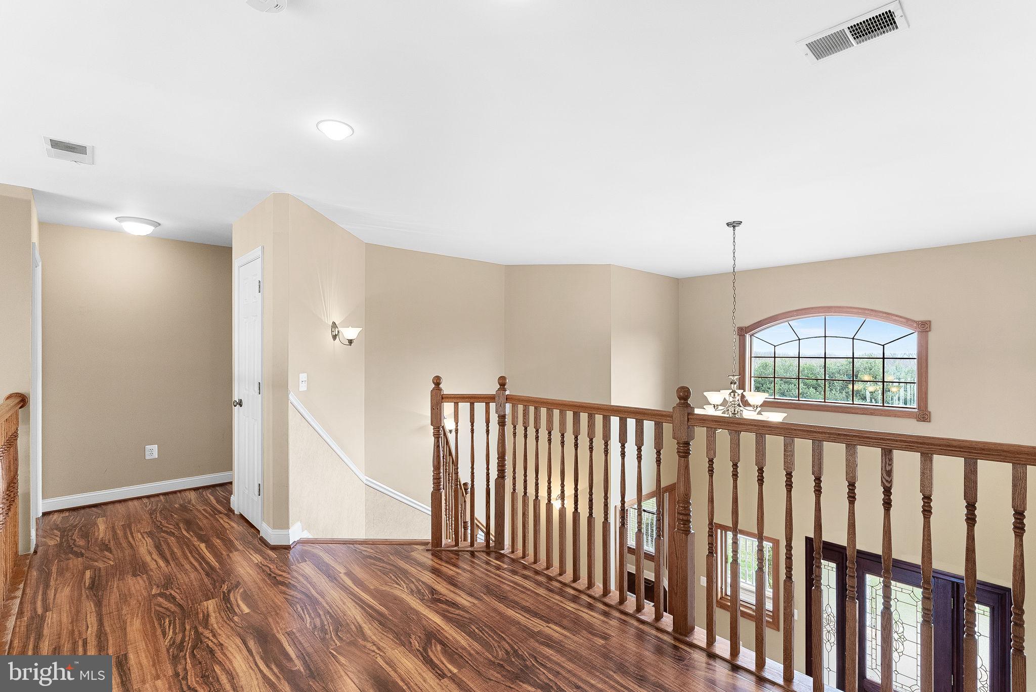 HERITAGE HEIGHTS - Residential