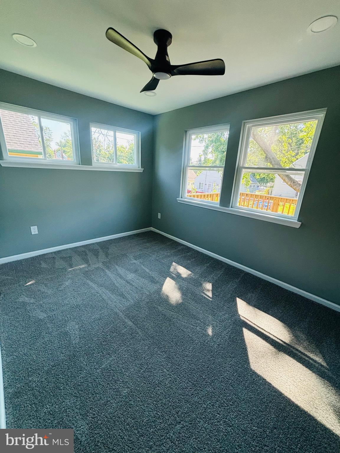 FRANKFORD - Residential