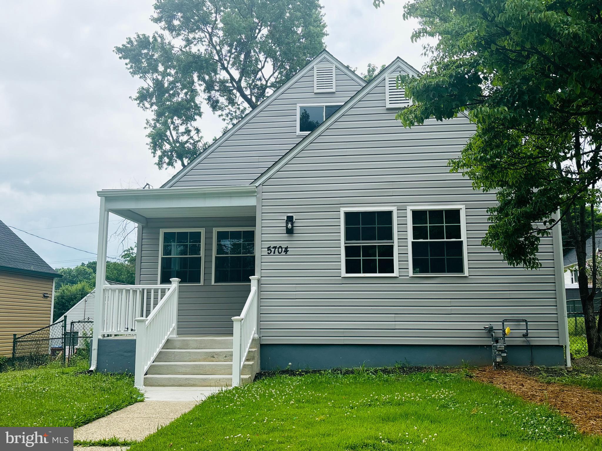 FRANKFORD - Residential