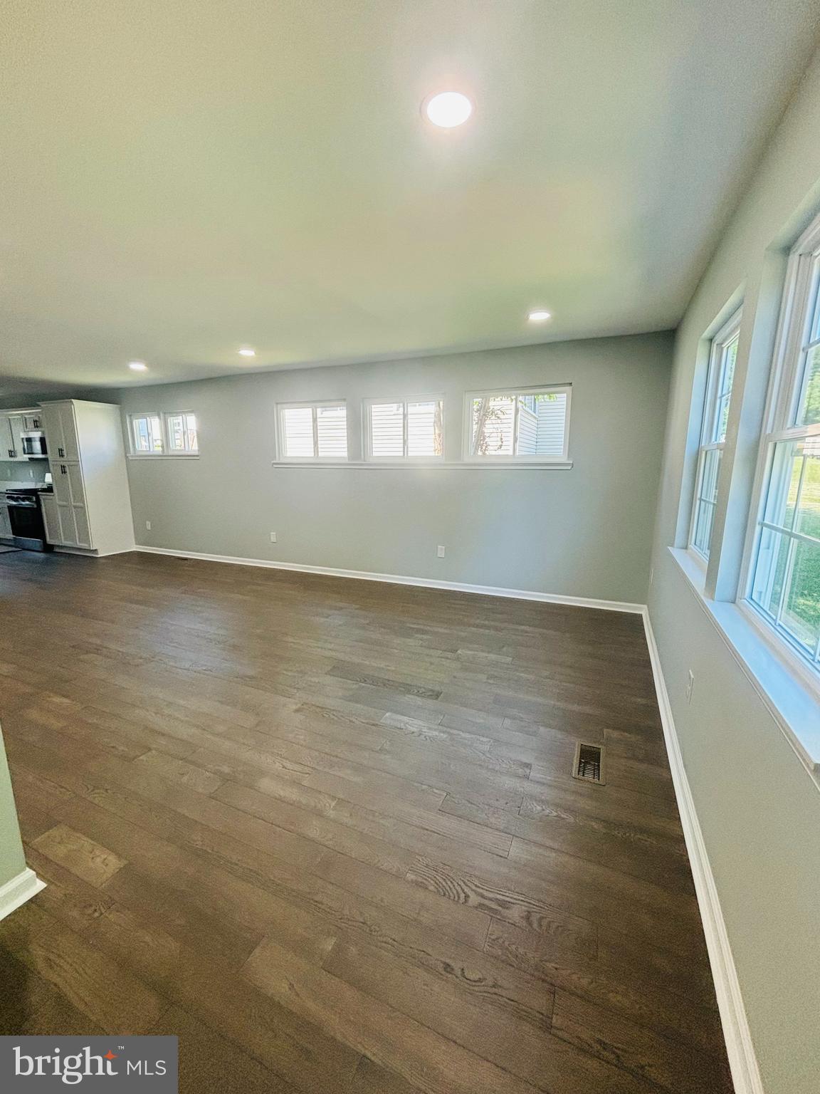 FRANKFORD - Residential