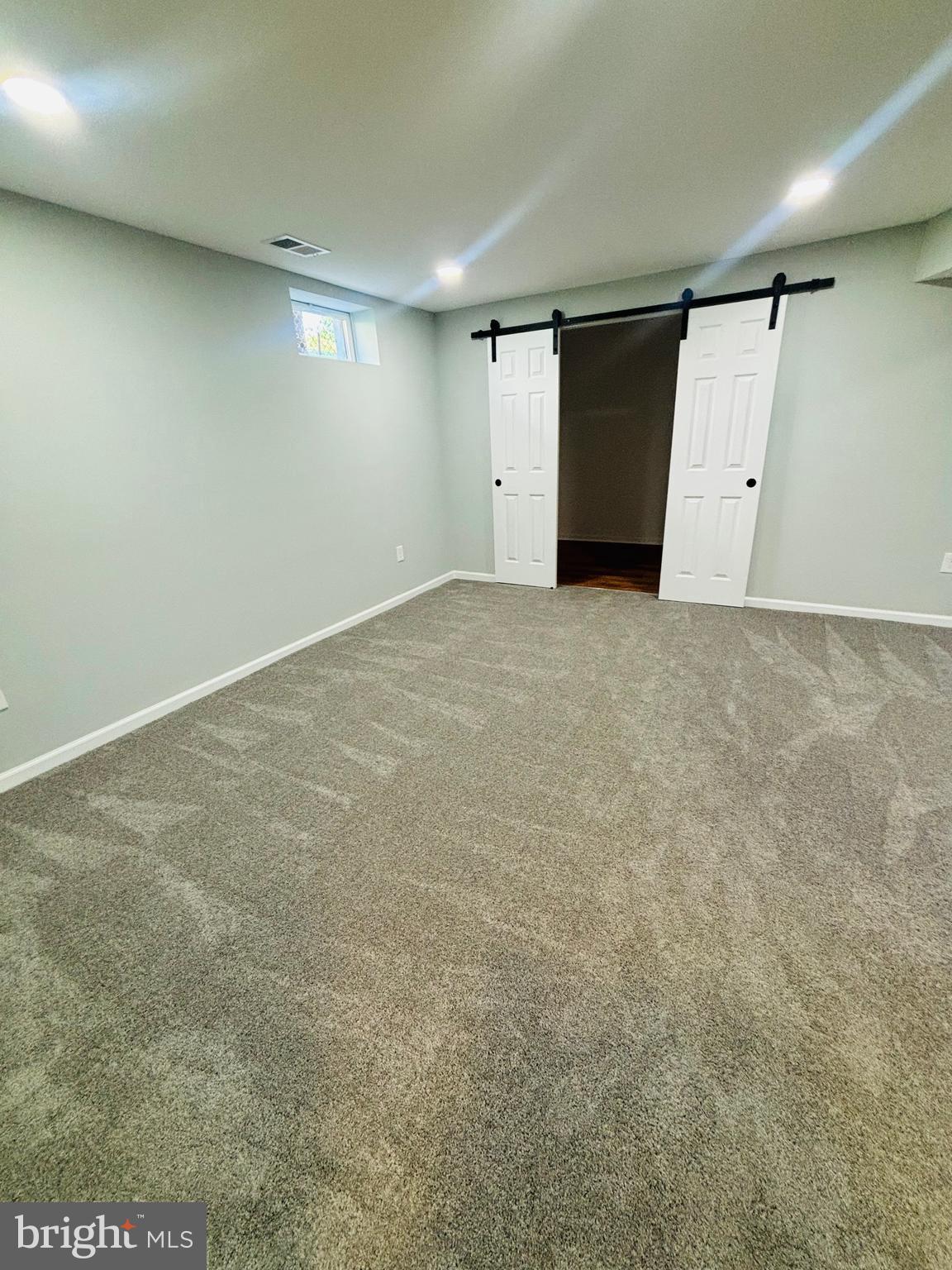 FRANKFORD - Residential