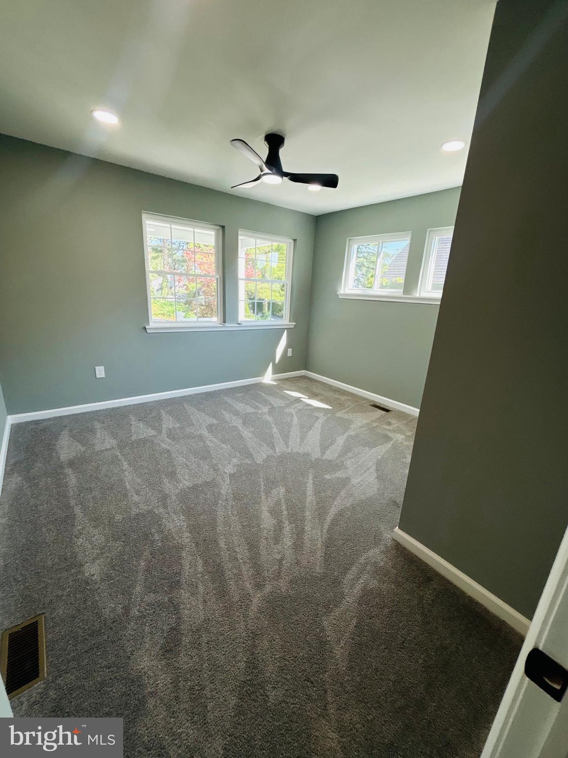 FRANKFORD - Residential