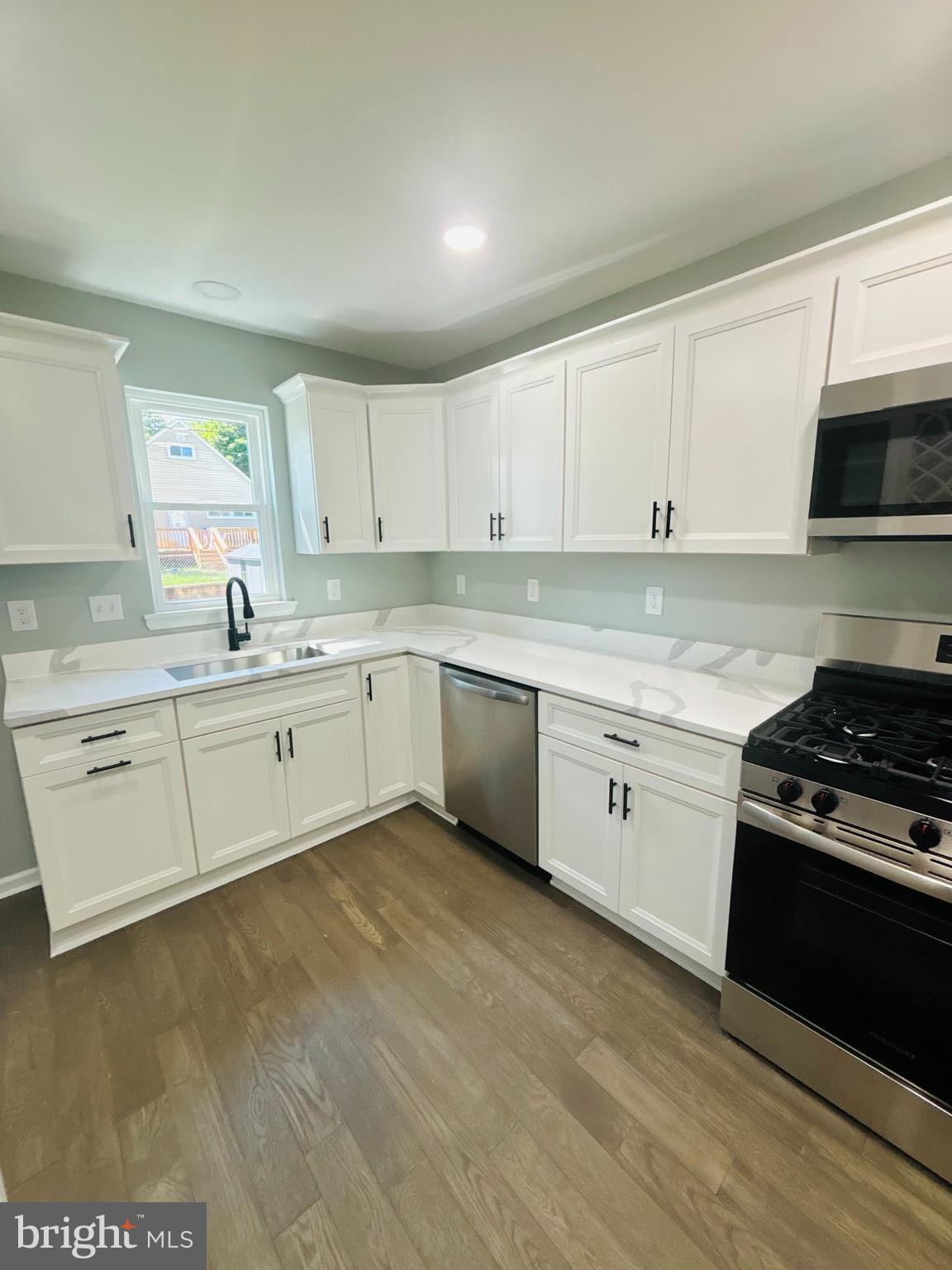 FRANKFORD - Residential