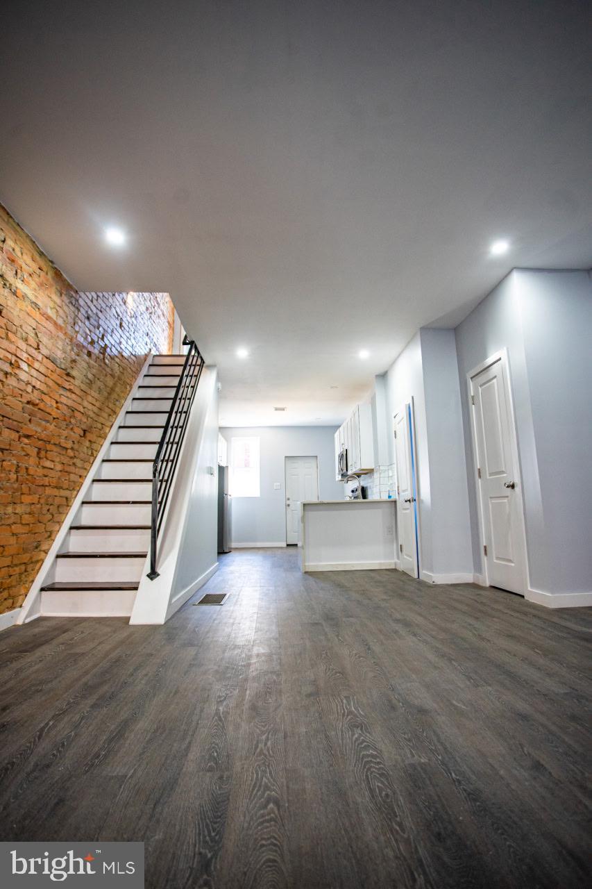WEST PHILADELPHIA - Residential