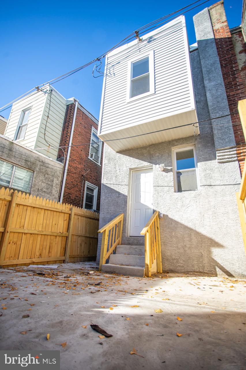WEST PHILADELPHIA - Residential
