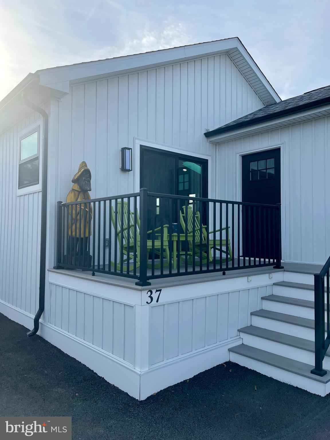 COLONIAL EAST MHP - Residential