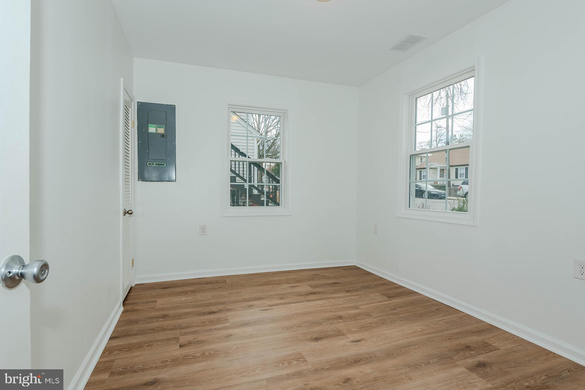 GLEN BURNIE - Residential