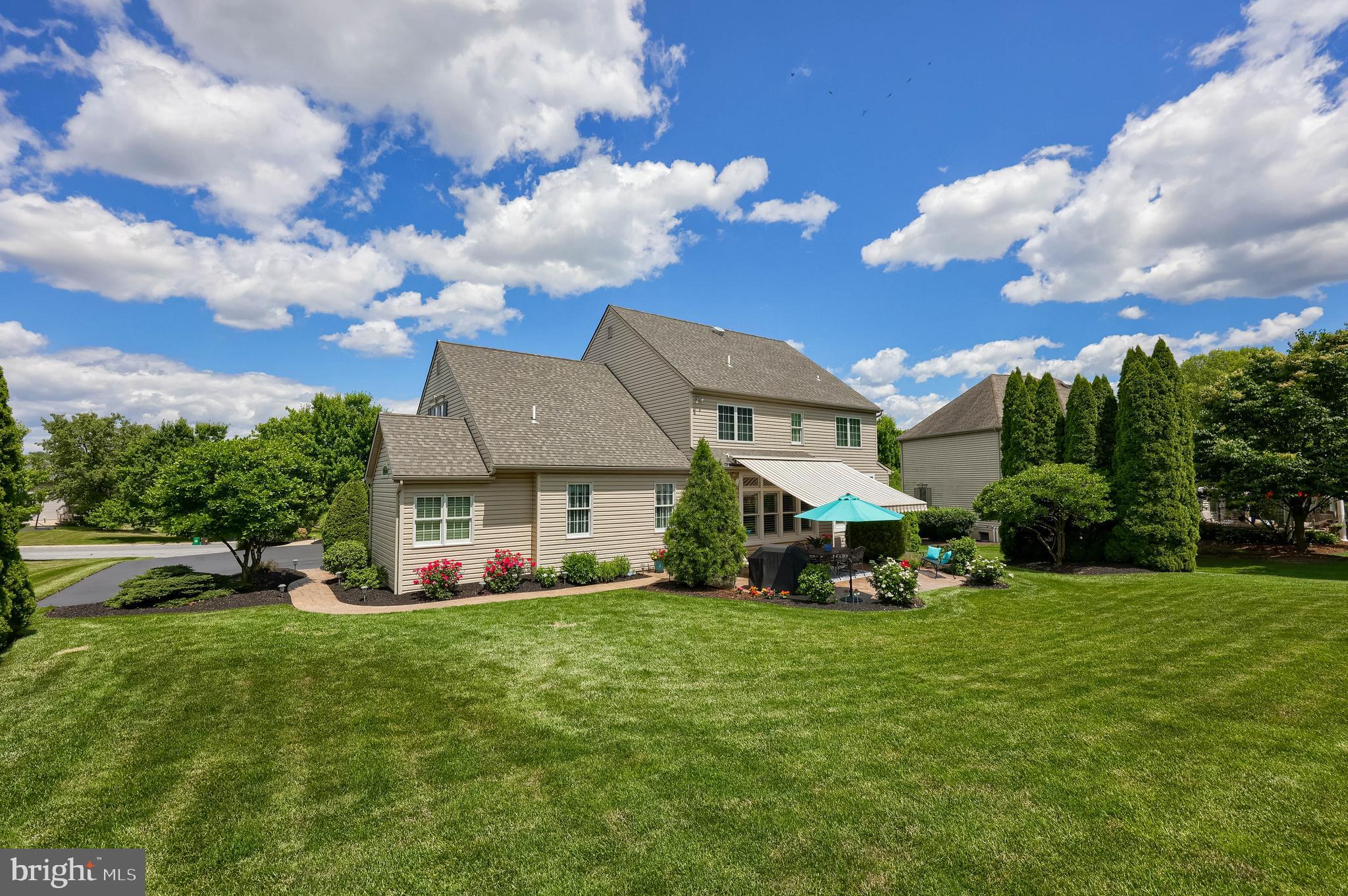 THE MEADOWS - Residential