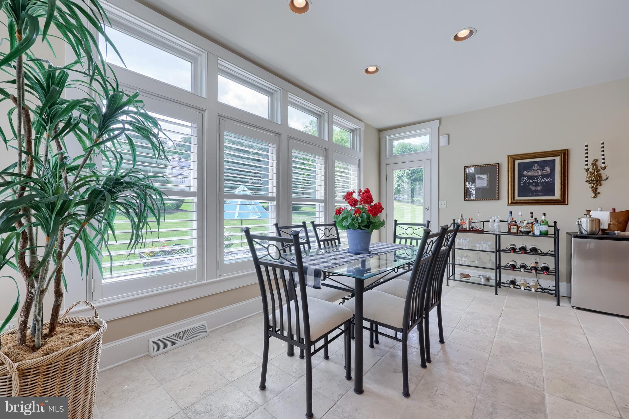 THE MEADOWS - Residential