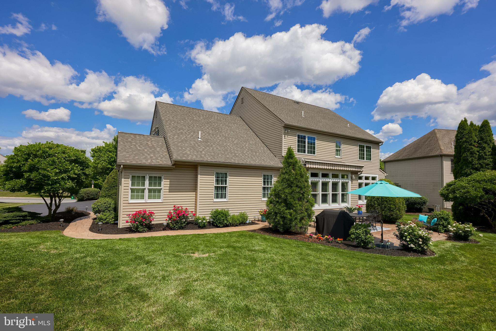 THE MEADOWS - Residential
