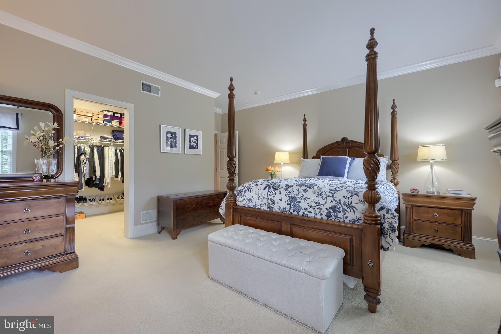 THE MEADOWS - Residential