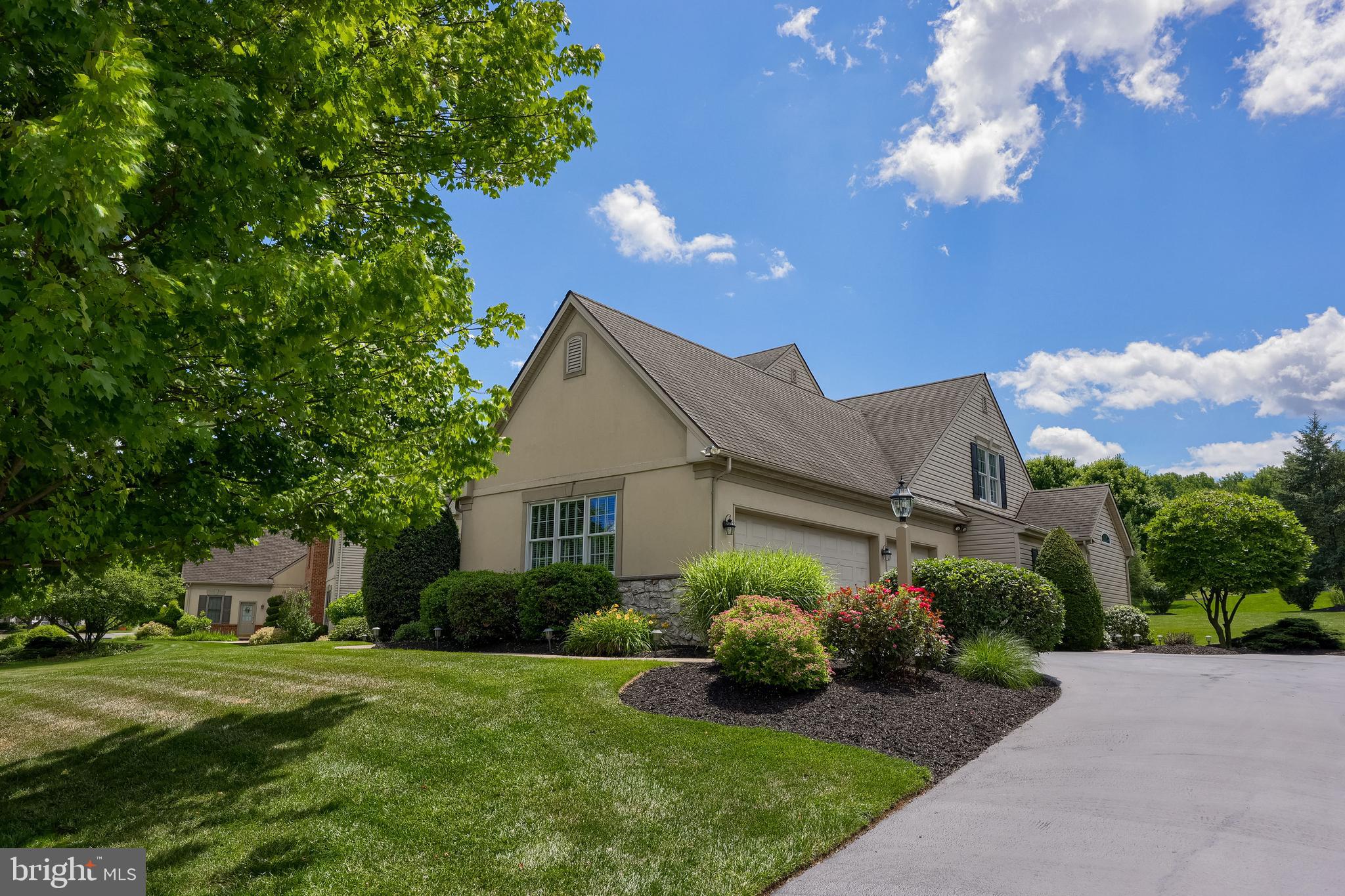 THE MEADOWS - Residential